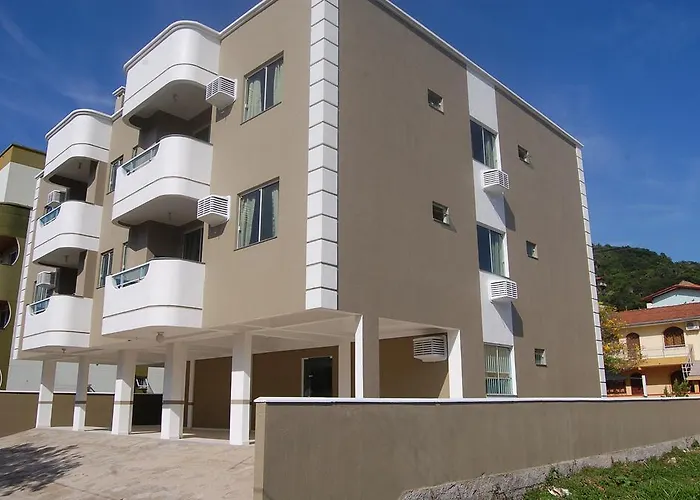 Residencial Milena E Michele Apartamento Bombinhas